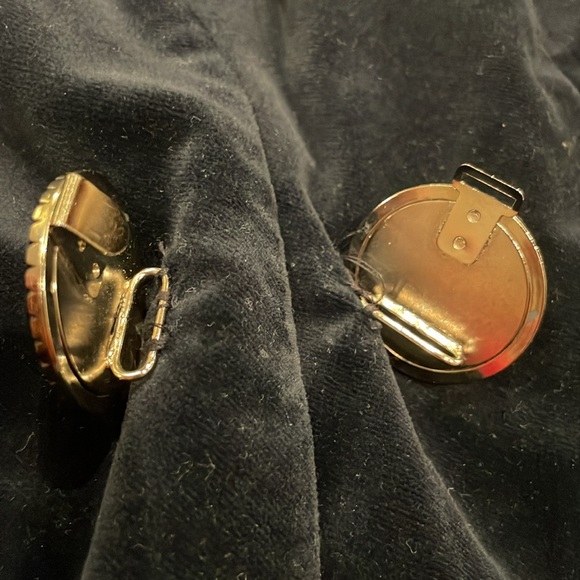 Donna Enrica Jacket with Ornate buttons - Picture 10 of 10